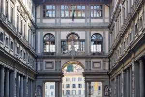 Florence: Small-Group Uffizi Early Entrance Tour