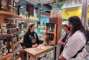 Florence: Street Food, Market & City Center Walking Tour