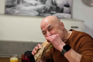 Tour gastronomico a piedi per le strade di Firenze con vino nella zona del Duomo