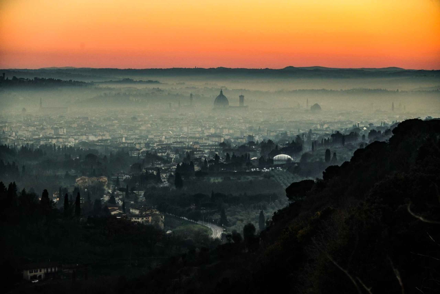Firenze: Auringonlaskun panoraamakierros Fiesole & Michelangelon aukio