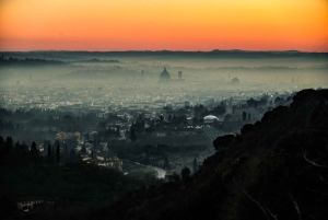 Firenze: Auringonlaskun panoraamakierros Fiesole & Michelangelon aukio