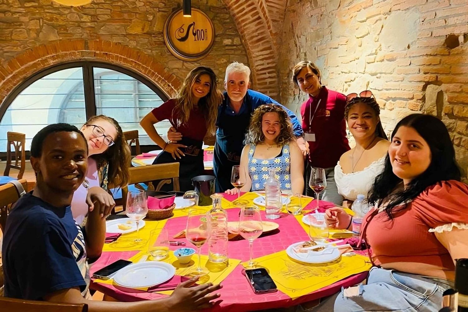 Florence: Taste of Tuscany Wine and Local Food Tour