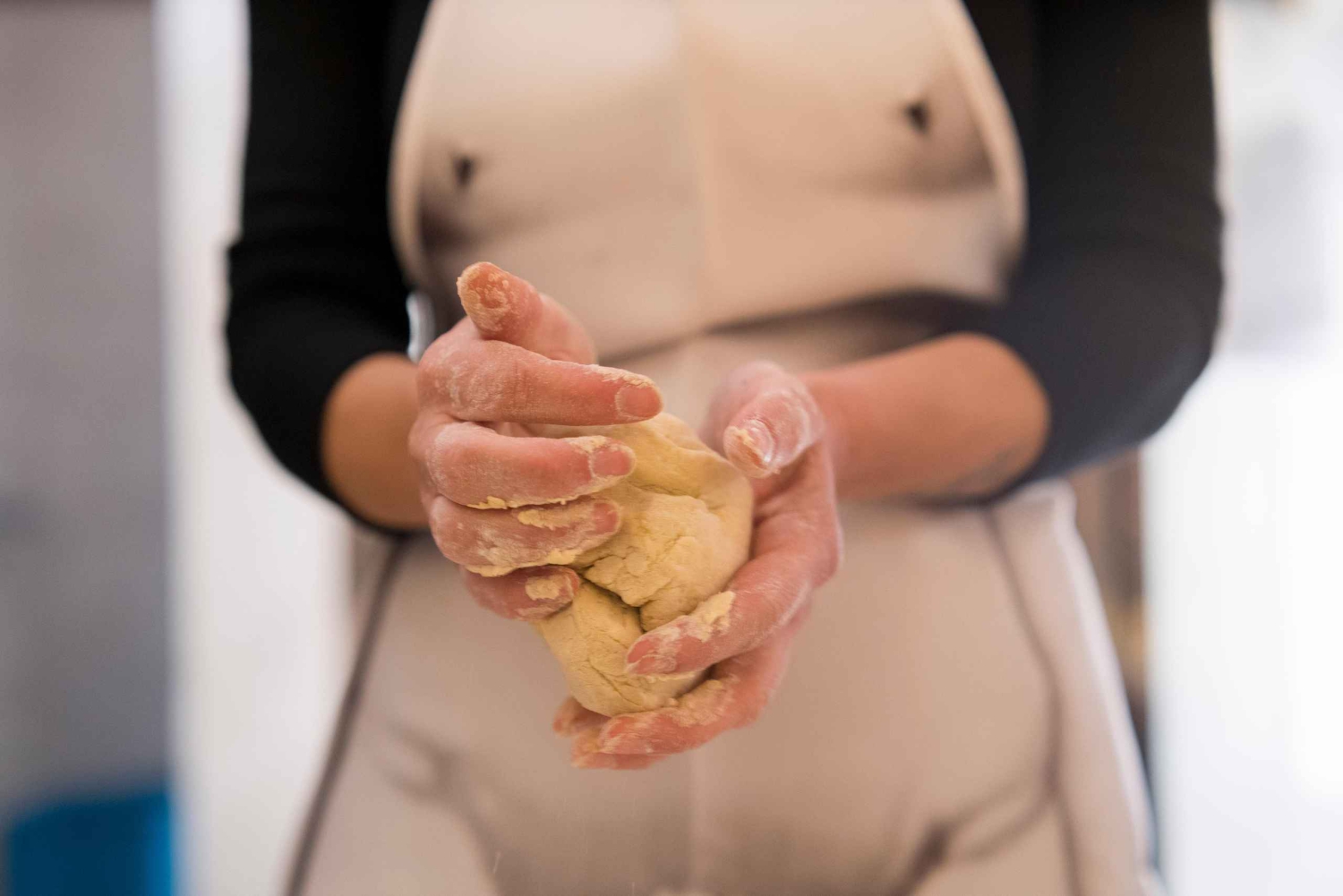 Florencja: warsztaty przygotowywania tiramisu i makaronu z nieograniczoną ilością wina