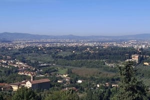 Florence to Fiesole: Golf Cart Tour with Roman Theatre Visit