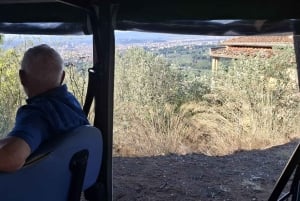 Florence to Fiesole: Golf Cart Tour with Roman Theatre Visit