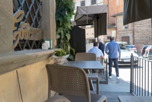 Florence: Truffle Hunting and Vinci with Lunch and Winery