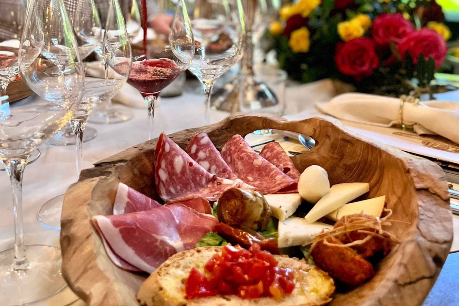 Florence: Tuscan Dinner, Wine Tasting with Private Transfer
