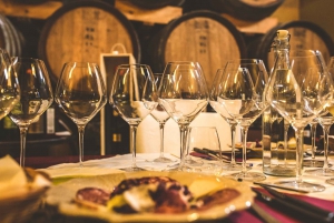 Florence: Tuscan Dinner, Wine Tasting with Private Transfer