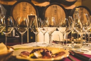 Флоренция: тосканский ужин, дегустация вин с частным трансфером