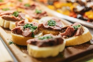 Флоренция: пешеходная экскурсия с гидом по тосканской кухне и вину