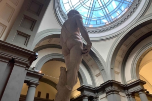 Florence: Uffizi and Accademia Skip-the-Line Gallery Tour
