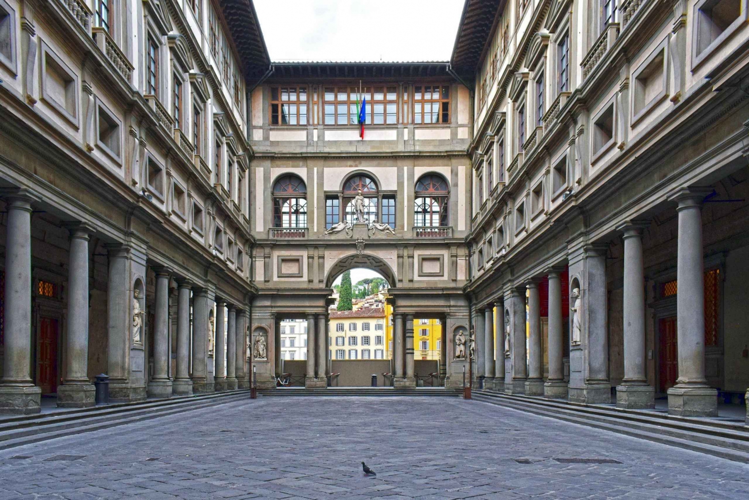 Florence: Uffizi Gallery Hosted Access with Audioguide