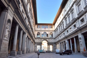 Florence : Galerie des Offices Chasse au trésor privée pour les familles