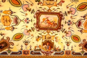 フィレンツェ：ウフィツィ美術館の傑作（最大9名様）＋メディチの回廊