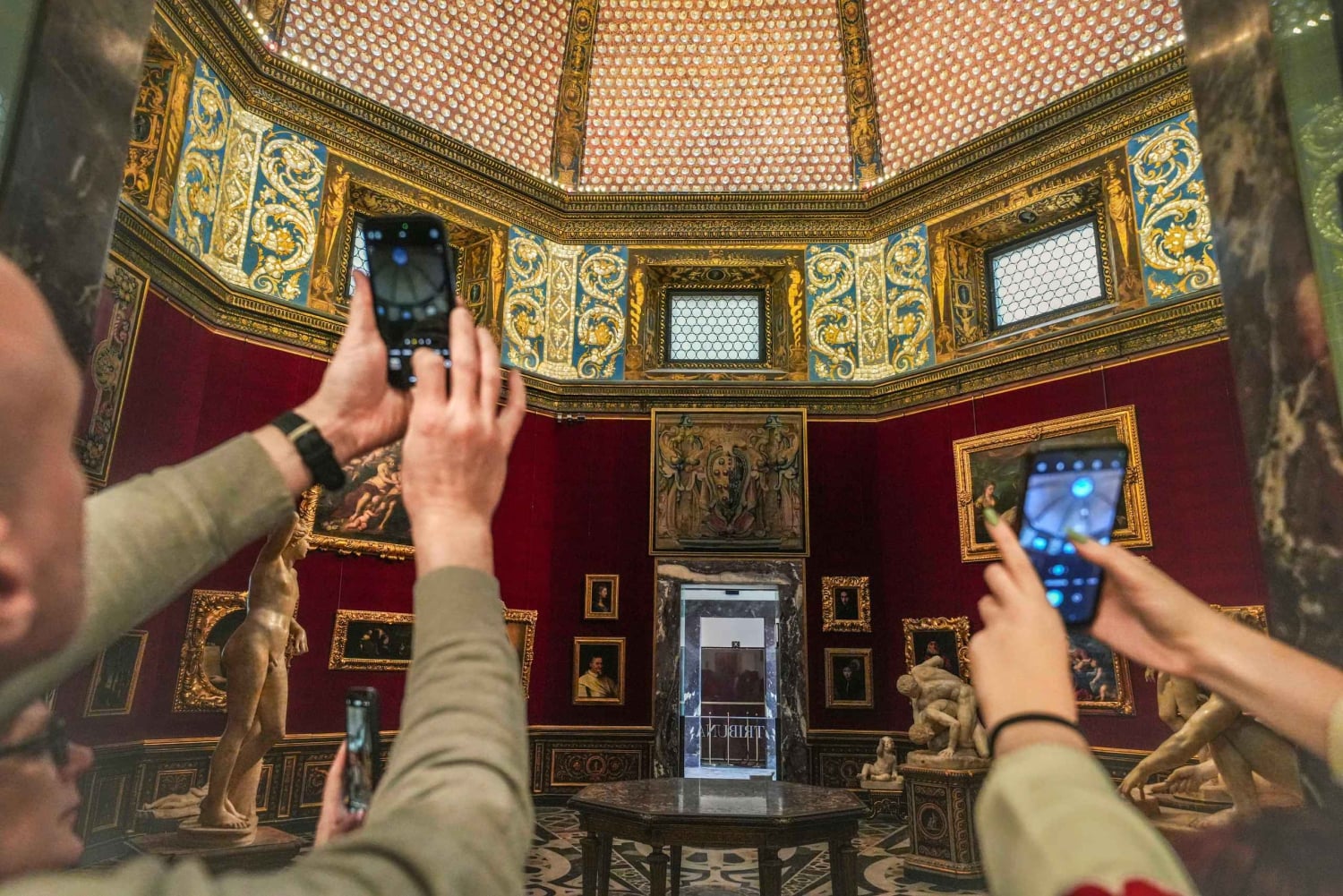 Firenze: Uffizi Skip køen-billet + audioguide APP