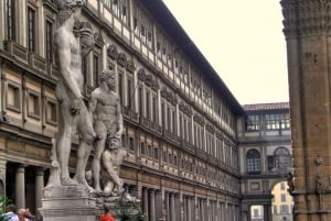 Firenze: Omvisning i Uffizi-galleriet med audioguide og live-guide
