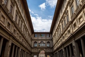 Florence: Uffizi Gallery Tour with Audio Guide & Live Guide