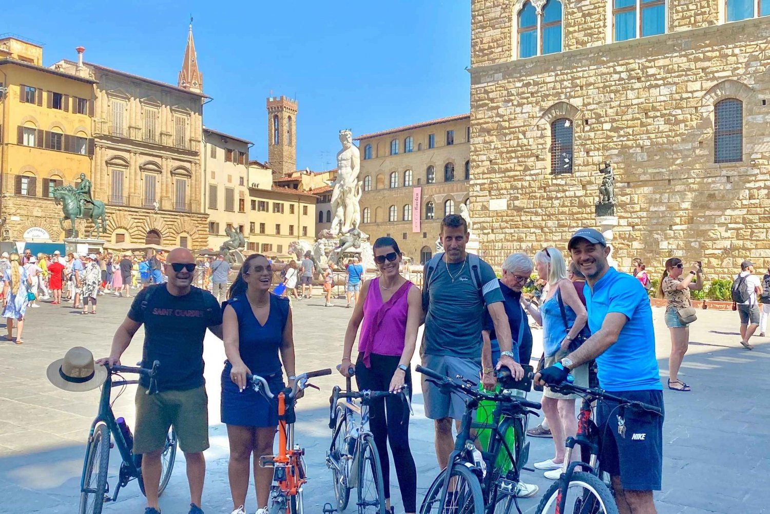 Florence Untold op de fiets met Roberto