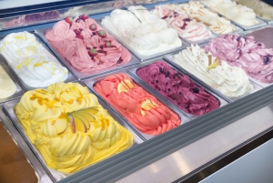 Florence: Vintage Bike Tour with Gelato Tasting