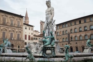Florence: Walking Tour with Accademia Gallery