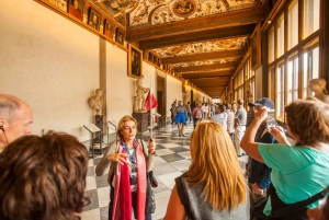 Florence: Walking Tour with Skip-the-Line Accademia & Uffizi