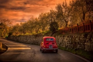 Florens: Utflykt i Fiat 500 med vinprovning & toskansk lunch