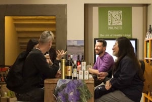 Florence: Wine Windows & Hidden Legends Evening Tour