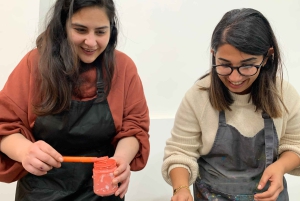 Esperienza artigianale di marmorizzazione su carta fiorentina