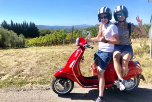 from Florence: All inclusive Tuscany Vespa Tour in Chianti