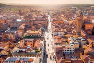 From Florence: Bologna Private Day Tour with Lunch