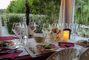 De Florença: Jantar ao ar livre na vinícola de San Gimignano