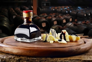 From Florence: Parmesan & Balsamic private tour of Romagna