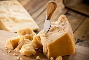 From Florence: Parmesan & Balsamic private tour of Romagna