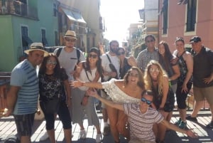 Firenzestä: Firenze: Pisa ja Cinque Terre - kokopäiväretki