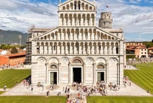 Von Florenz aus: Pisa & Lucca Tagestour mit Buccellato Verkostung