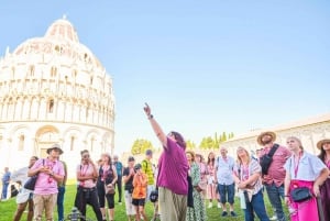 From Florence: Pisa & Lucca Day Tour with Buccellato Tasting