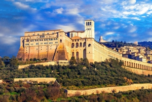 From Florence: Private Day Trip to Assisi and Cortona