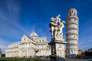 Från Florens: Privat heldagsutflykt till Pisa och Lucca från Florens
