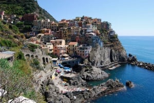 From Florence: Round-trip Transfer to Pisa & Cinque Terre