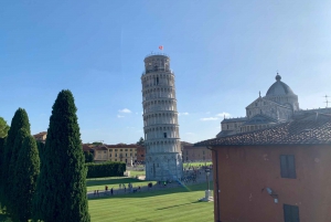 From Florence: Round-trip Transfer to Pisa & Cinque Terre