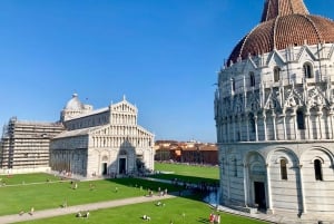 From Florence: Round-trip Transfer to Pisa & Cinque Terre