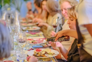 Firenzestä: Päiväretki Sienaan ja Chiantiin illallisella