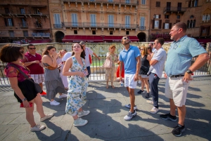 A partir de Florença: excursão guiada a Siena e San Gimignano com jantar
