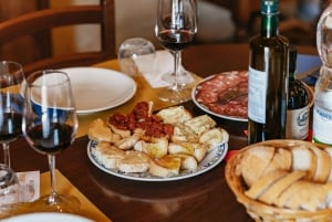 Z Florencji: degustacja wina w małej grupie do Toskanii