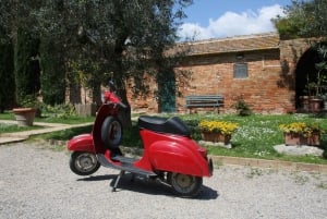 Из Флоренции: тур по сельской местности Тосканы на винтажном Vespa