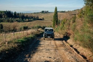 De Florença: Passeio de vinho off-road pela Toscana com almoço e muito mais