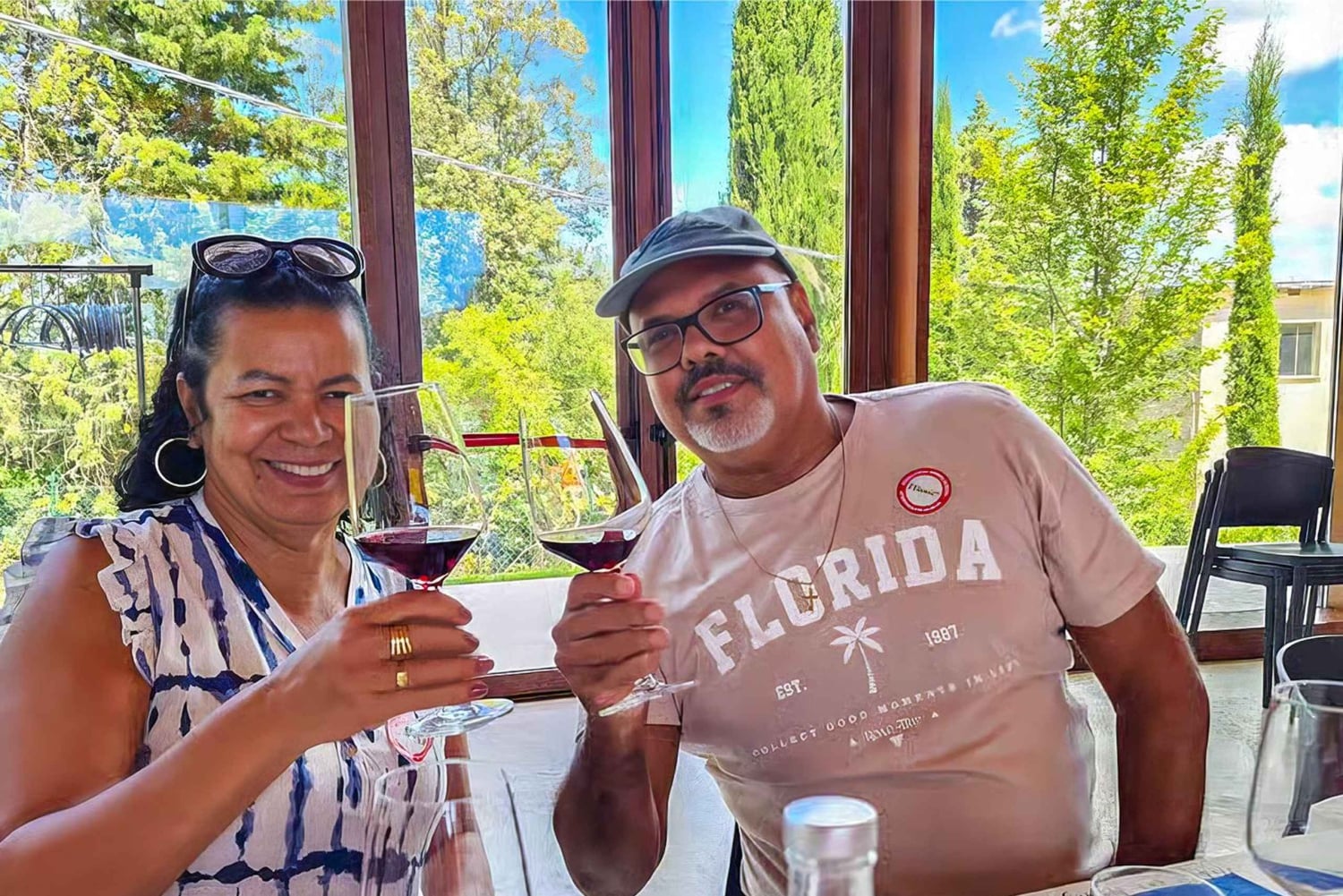 Von Florenz aus: Kleingruppentour durch die Hügel der Toskana mit Weinverkostung