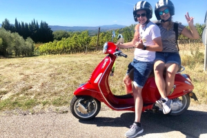 フィレンツェ発：トスカーナ・ヴェスパツアー（ランチ＆ワイン付き）