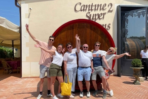 フィレンツェ発：トスカーナ・ヴェスパツアー（ランチ＆ワイン付き）