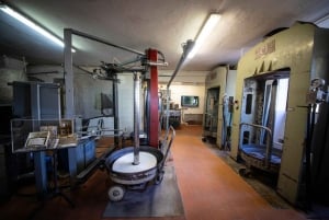 De Florença: Experiência de Fabricação de Vinhos e Jantar Gourmet